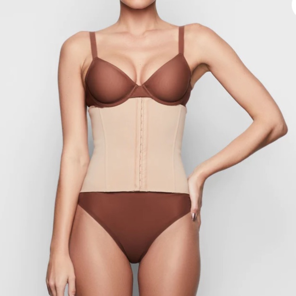 SKIMS waist trainer